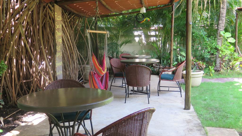 Hotel Coco Palms Playas del Coco Kültér fotó